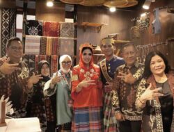Kerajinan Luwu Timur Curi Perhatian di Puncak HUT Dekranas, Diminati Pengunjung hingga Istri Menteri