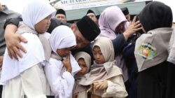 Pelukan Hangat Bupati dan Wabup untuk Anak Yatim Warnai Muharram Fest Luwu Timur