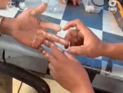 Tak Hanya Padamkan Api, Damkar Luwu Timur Berhasil Selamatkan Warga dari Cincin Tersangkut