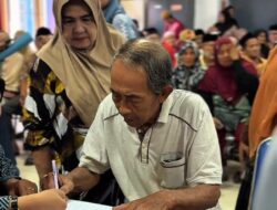 Penyaluran Kartu ATM Lansia Tahun 2026 Dimulai, 4.000 Lansia Luwu Timur Kini Rasakan Manfaat Program