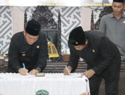 Bupati Irwan Serahkan Rancangan KUA-PPAS Perubahan 2026 kepada Ketua DPRD Luwu Timur