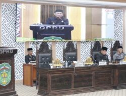 Bupati Irwan Sampaikan Pendapat Akhir Ranperda Penyertaan Modal Perumdam Waemami