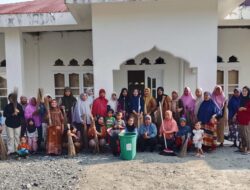 Camat dan KUA Angkona Gerakkan Bersih-Bersih Masjid Serentak