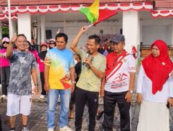 Camat Tomoni Buka Resmi Pawai Tingkat TK se-Kecamatan Tomoni