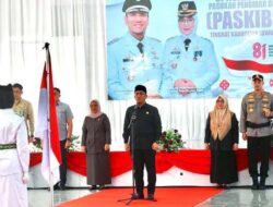 Dikukuhkan Bupati Irwan, Paskibraka Lutim Siap Kibarkan Merah Putih di HUT RI ke-81