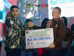 51 Warga Lutim Terima Klaim JKM dan Beasiswa pada Malam Resepsi Kenegaraan