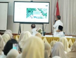 Tak Ingin Ada Lagi Siswa Belajar di Lantai, Bupati Irwan Percepat Pendataan Kerusakan Sekolah