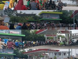 Antrean Panjang di SPBU Tomoni, Kendaraan Terpantau Dilayani Berulang