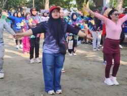 Sabtu Sehat Juara Kecamatan Burau Digelar di Pantai Ujung Suso
