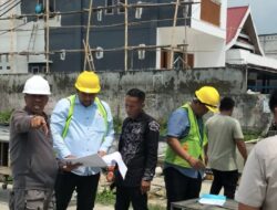Tinjau Langsung Pembangunan Pasar Tomoni, Dwi Herianto Pastikan Progres Pengerjaan Jadi Perhatian