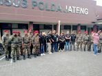 Advokat Donny Andretti, S.H., S.Kom., M.Kom., C.Md. Bersama Keluarga Besar GRIB JAYA DPC Kab. Semarang Dan PAC TUNTANG hadir di POLDA DITRESKRIMSUS JATENG.