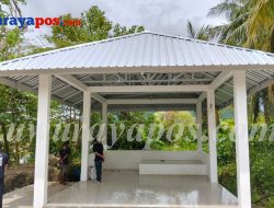 ANGGARAN PROYEK PEMBANGUNAN TAMBATAN PERAHU DUSUN BAU-BAU DESA TABAROGE, DIPERTANYAKAN WARGA