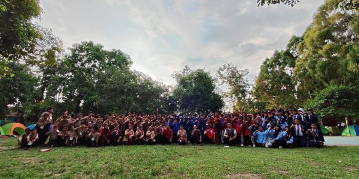 KEMAH BERSAMA UPT SMPN 1 TOMONI KOLABORASI EMPAT ORGANISASI