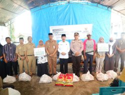 BAZNAS Luwu Timur Salurkan Paket Logistik Keluarga untuk 220 Cleaning Service