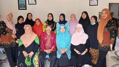 BANTUAN MAKANAN GIZI UNTUK IBU HAMIL, DALAM RANGKA MENCEGAH STUNTING PADA ANAK.