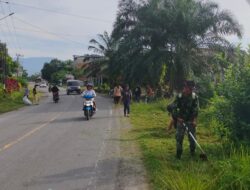 Warga Desa Maleku Gotong Royong Sambut Bulan Suci Ramadhan