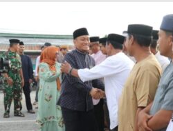 Pemkab Lutim Perkuat Silaturahmi dengan Warga Angkona di Safari Ramadhan