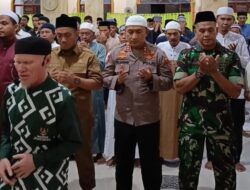 Kapolres Luwu Timur, Bupati, dan Forkopimda Gelar Sholat Gaib untuk Bhayangkara Polda Lampung