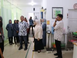 Sidak PKM Malili, Bupati : Pasien Harus Diutamakan, Bukan Administrasi