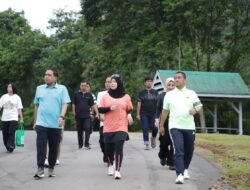 Bupati Lutim dan Wagub Sulsel Olahraga Pagi Nikmati Udara Sejuk Sorowako