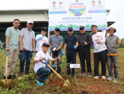 Peringati Hari Bumi Tahun 2025, Pemkab Lutim Tanam 500 Pohon