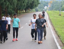 Awali Minggu Pagi, Bupati Irwan Olahraga Sambil Tinjau Fasilitas Umum Jelang HUT ke-22