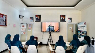 TP PKK Kabupaten Lutim Ikuti Pekan Imunisasi Dunia Secara Virtual