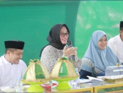 Pemkab Lutim dan Yayasan Abulyatama Berbagi dengan Anak Yatim di Burau