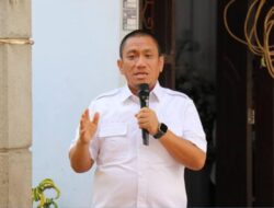 Bupati Luwu Timur Melayat ke Rumah Duka Oma Esther Temban, Sampaikan Belasungkawa Mendalam