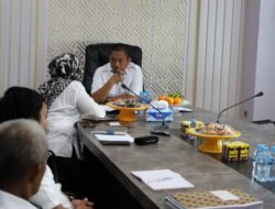 Rapat Bersama Perumda Waemami, Bupati Irwan Tekankan Ketersediaan Air Bersih di Wilayah Pesisir