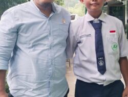 Gerakan Ayah Teladan Indonesia, Harizal S.Si Anggota DPRD LUWU TIMUR Fraksi PDI Perjuangan Antar Kedua Anaknya Kesekolah