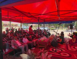 Musholla Ar-Rahman Pembangunan Swadaya Orang Tua Siswa dipimpin Langsung PDT John Daud,S.Th